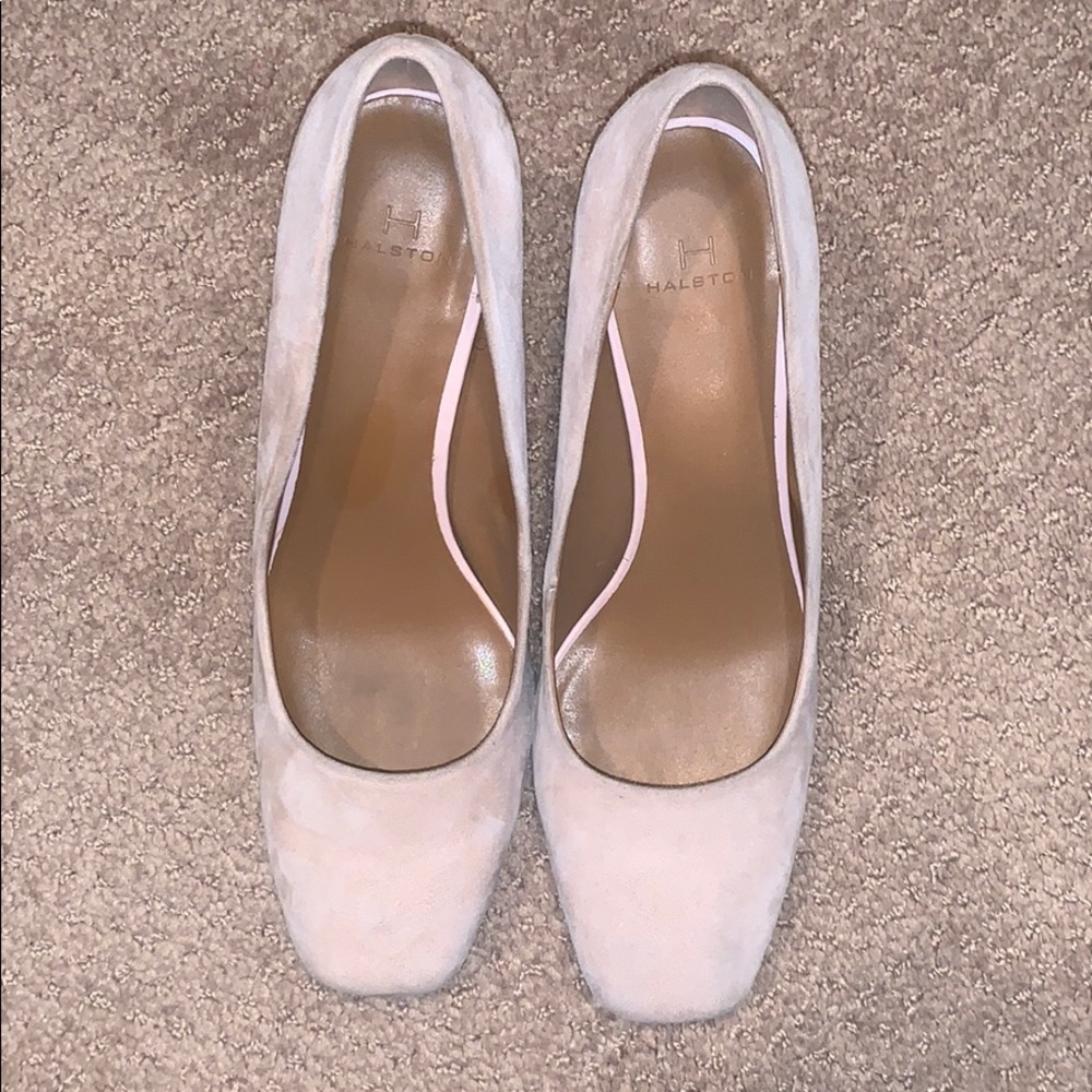 Halston Womens Chunky Heel Shoe